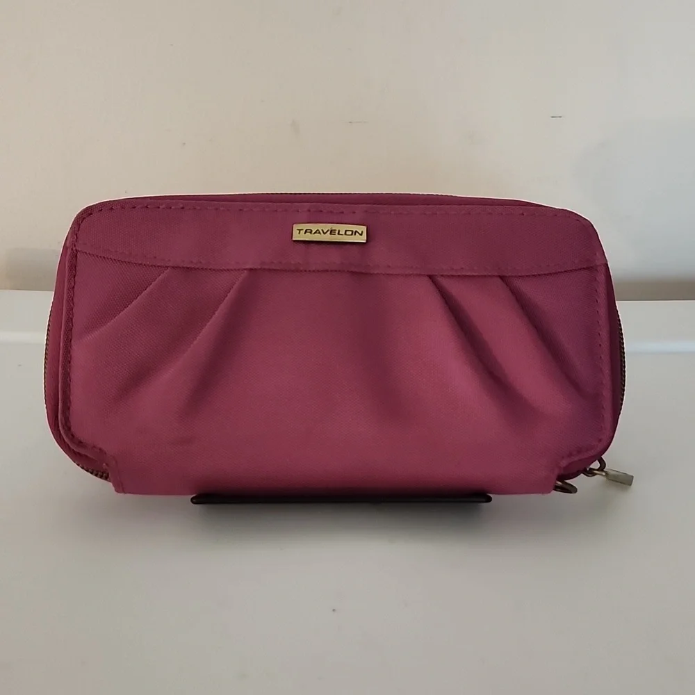 Travelon stylish dark